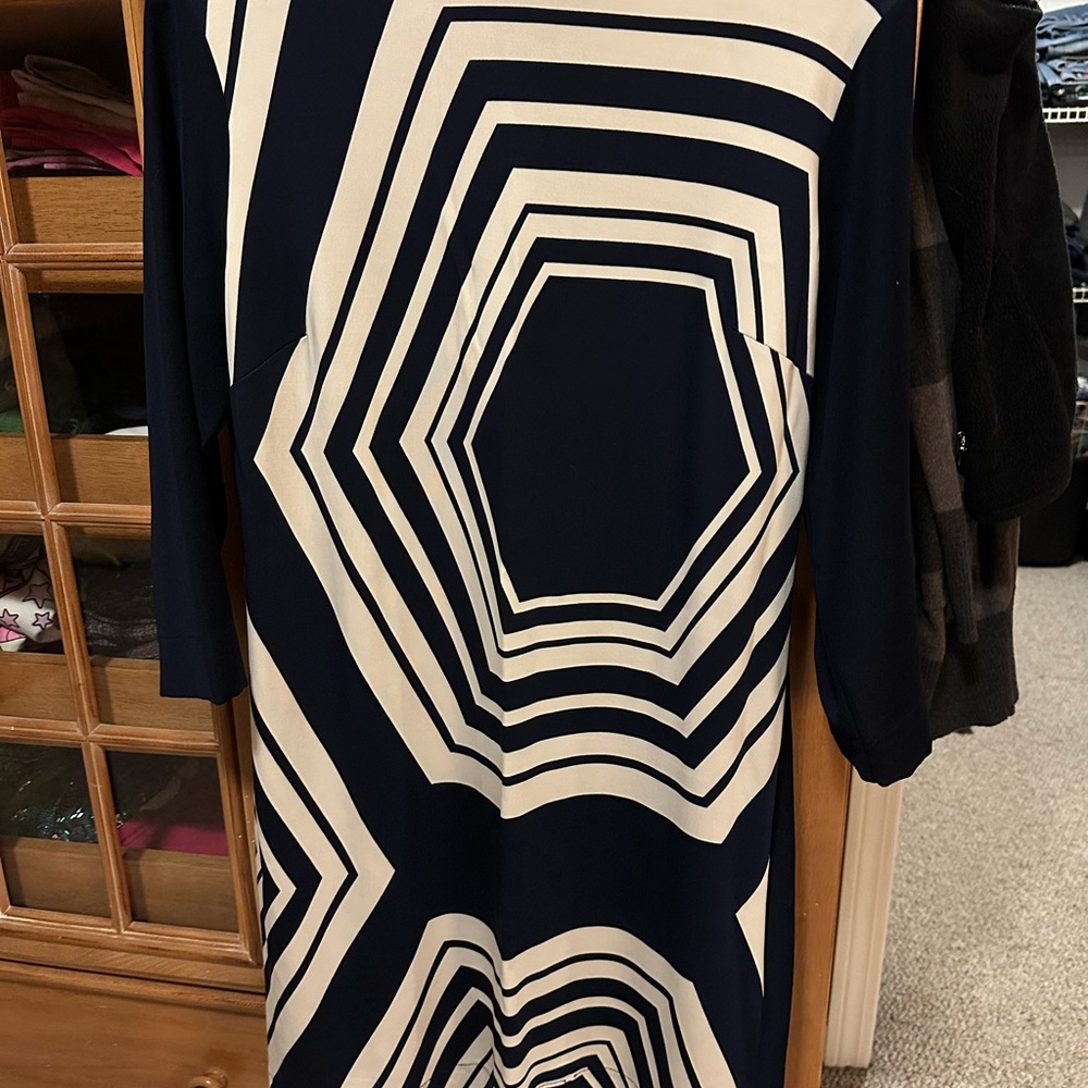 Geometric Patterned Dress - Navy and Cream